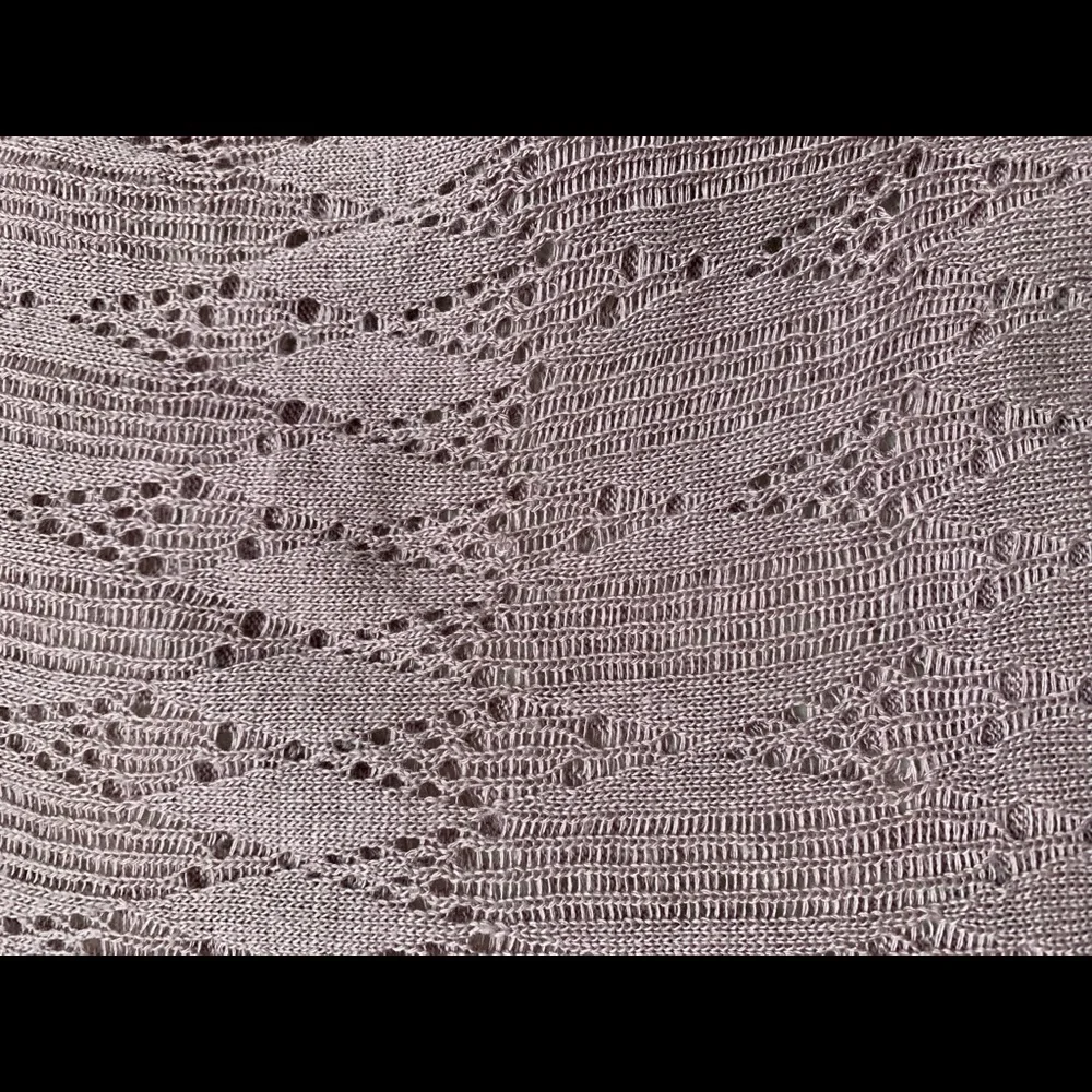 Junior’s Sweater - Picture 7 of 7